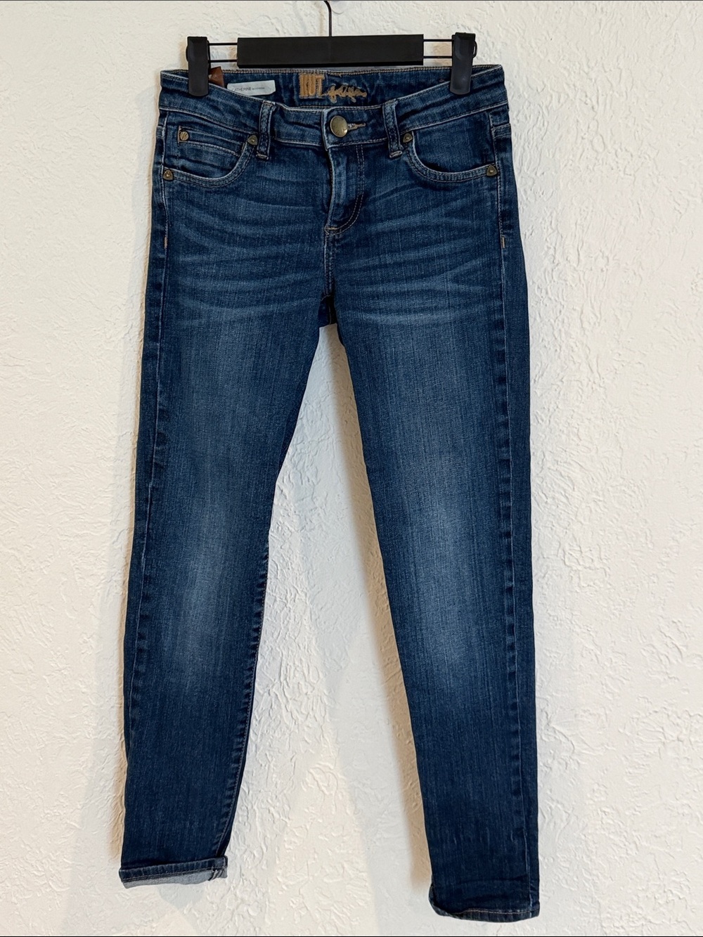 Kut Catherine Boyfriend Dark wash low rise size 0 EUC